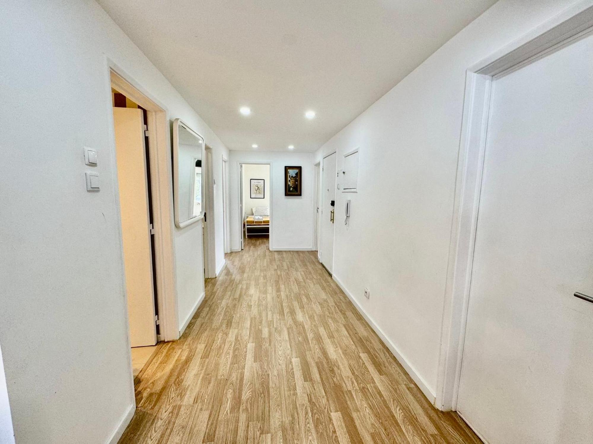Almada Big Flat Next To Lisbon And Caparica Beach Ngoại thất bức ảnh